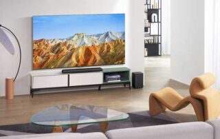 TCL lancia due nuovi TV da 98 pollici in Italia