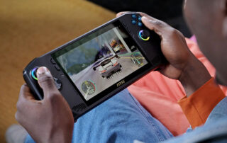 MSI annuncia la disponibilità di Claw, la sua prima console portatile