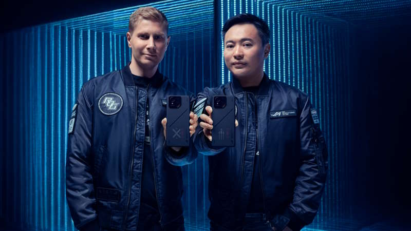 ASUS Republic of Gamers annuncia la serie ROG Phone 9