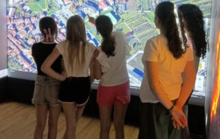 Pistoia, dalla sinfonia suonata con i telefonini ai videogiochi come "opportunità": arriva l'evento su adolescenti e digitale