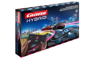 Carrera Hybrid: le slot car entrano nell’era dei videogiochi – la rivoluzione del 2025 è qui!