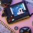 LEGO e SEGA riportano in vita il mito del Mega Drive: annunciato il nuovo set da collezione dedicato alla storica console