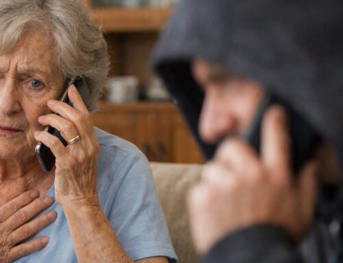 Truffe telefoniche, allarme per gli anziani: le 5 regole per difendersi in estate