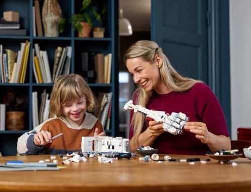 Altro che Spider-Man: per 6 bambini italiani su 10 i veri supereroi sono mamma e papà