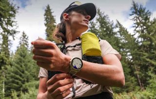 Suunto Race 3S è arrivato: il nuovo smartwatch in titanio con GPS fino a 38 ore e AI Coach