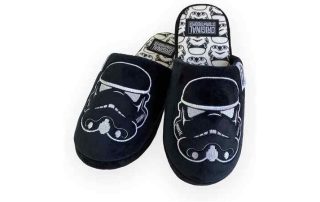 Le 5 pantofole più nerd da comprare su Amazon: Harry Potter, Batman, One Piece e tanto altro!